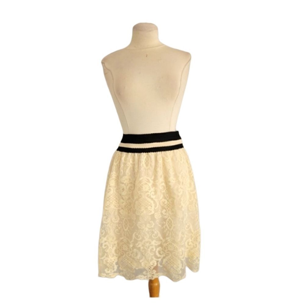 Jealous tomatoes skirt 
